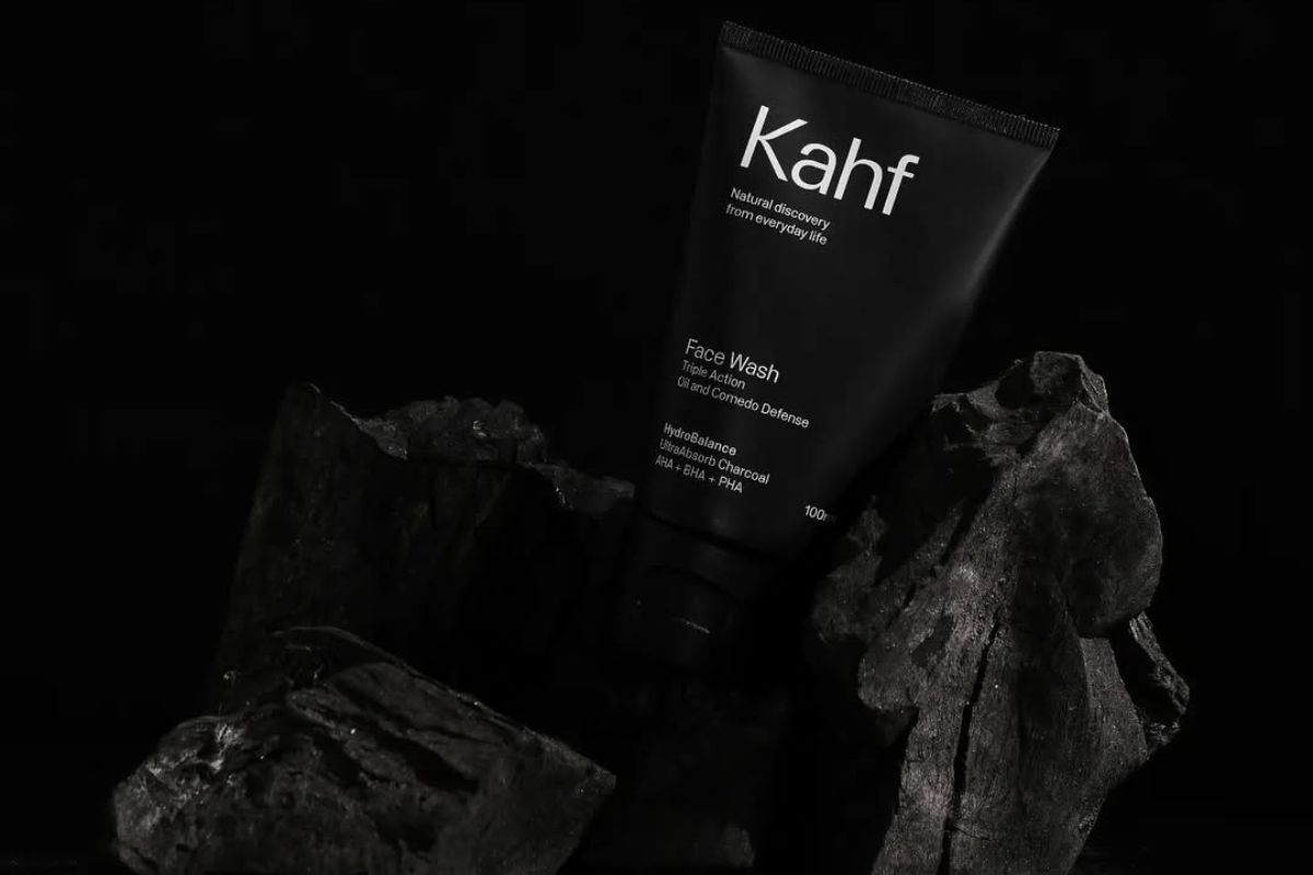 KAHF Triple Action Oil & Comedo Defense Face Wash
