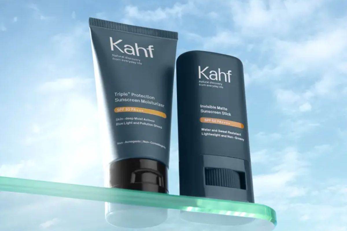 KAHF Triple+ Protection Sunscreen Moisturizer dan KAHF Invisible Matte Sunscreen Stick