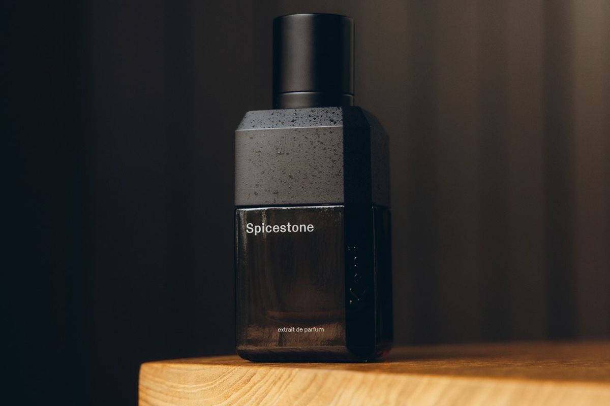 KAHF Extrait de Parfum Spicestone 