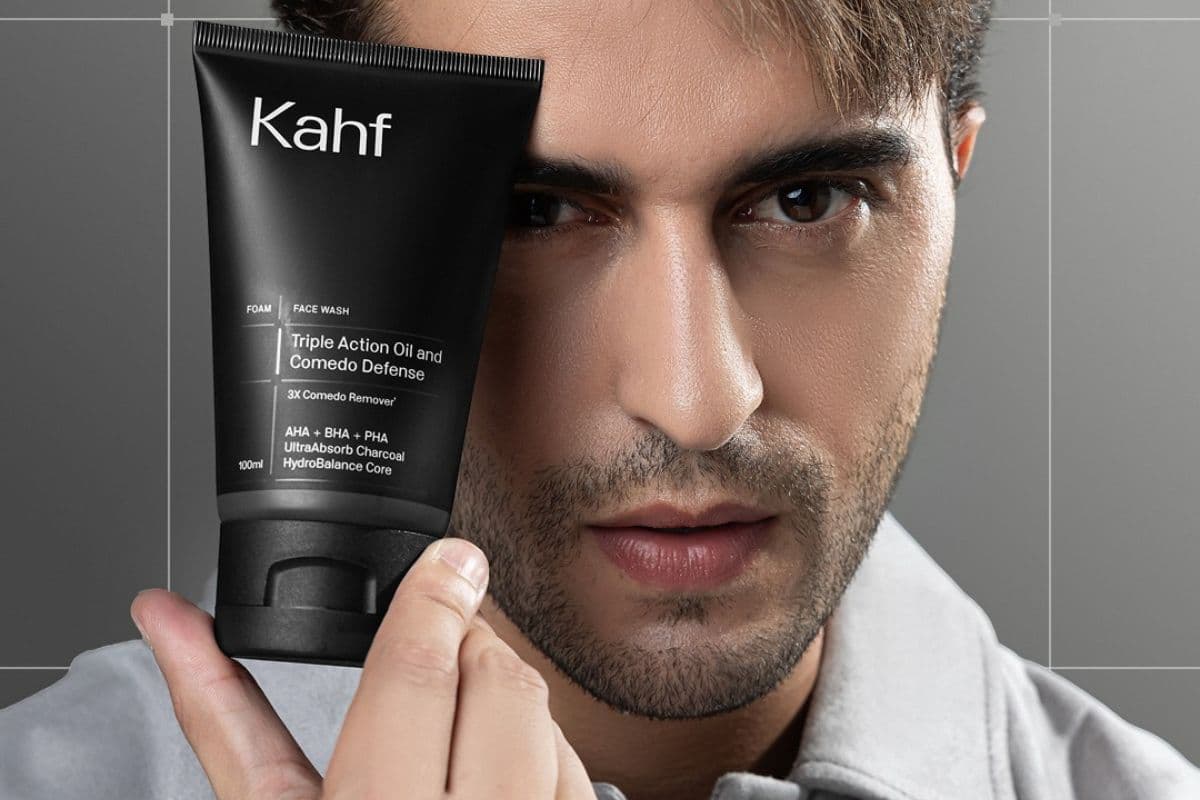 KAHF Triple Action Oil & Comedo Defence Face Wash